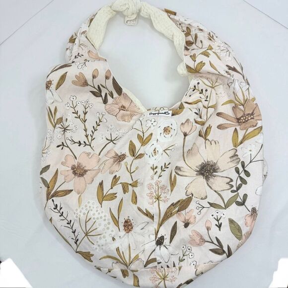 Baggagean and Co. Pink Floral Cream Waffle Knit Soft Reversible Fabric Hobo Bag - Picture 7 of 16